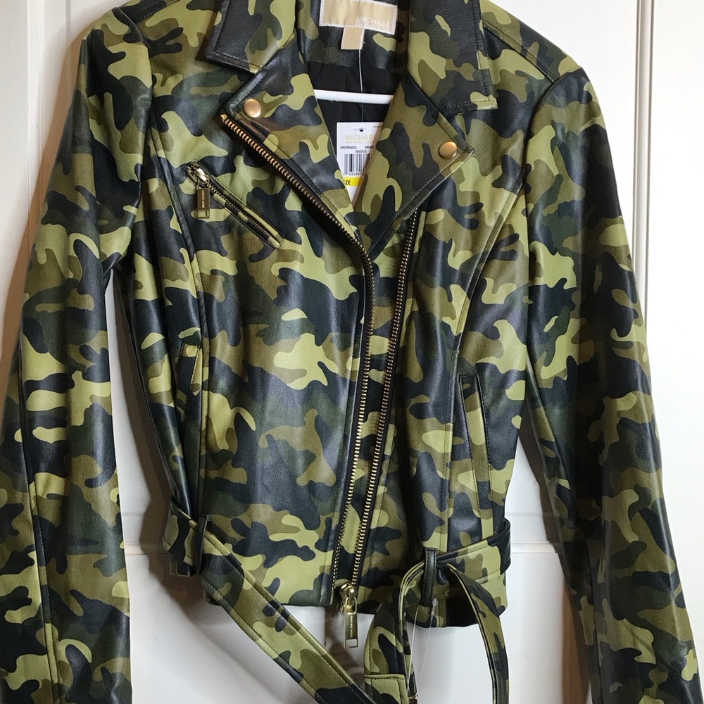 Very Nice Light Weight Jacket - image 5